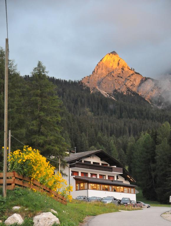 Appartments Kameriot Braies  Exterior photo