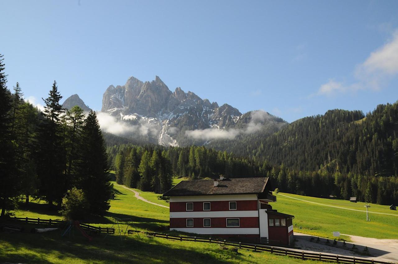 Appartments Kameriot Braies  Exterior photo