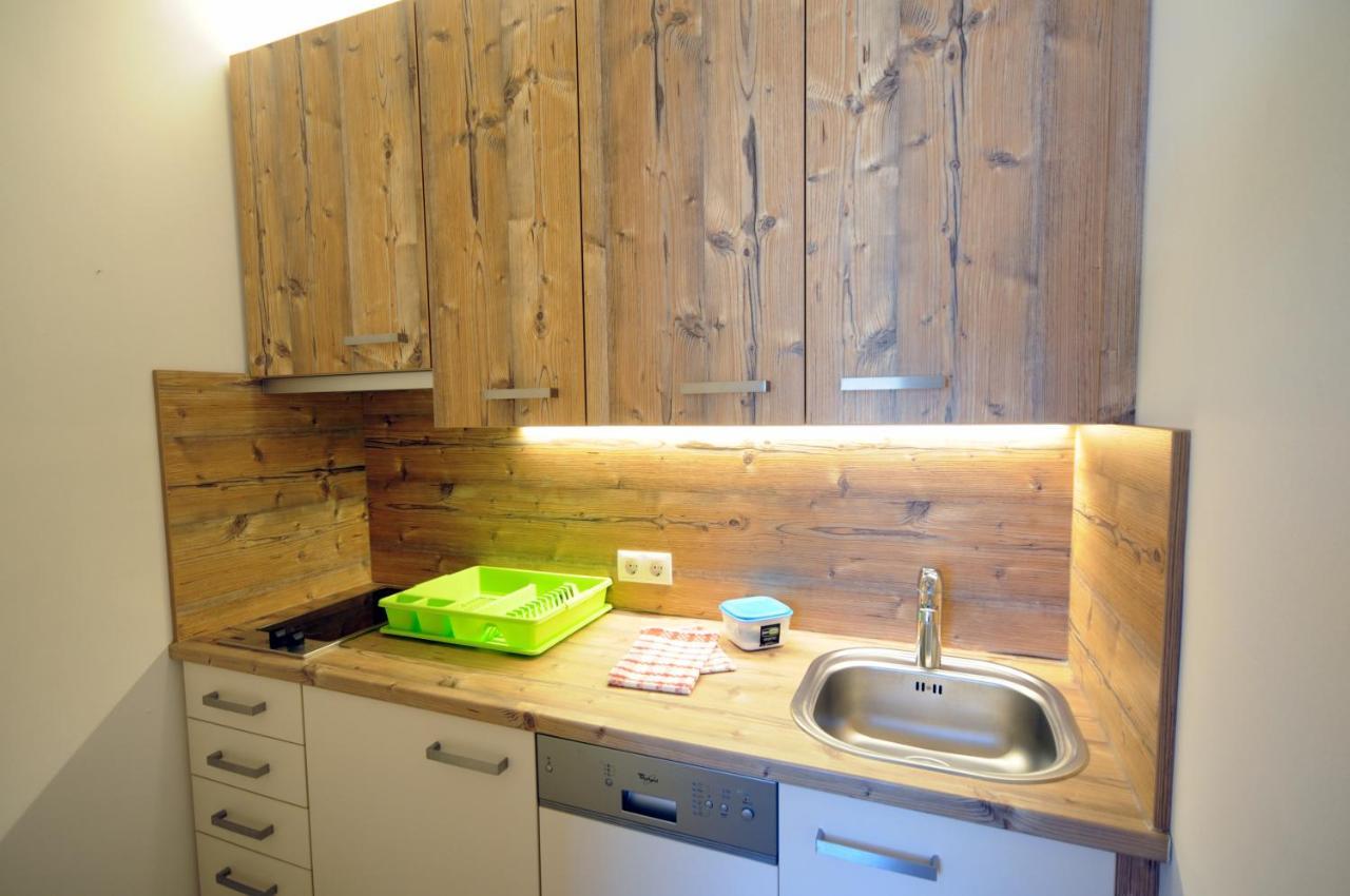 Appartments Kameriot Braies  Exterior photo