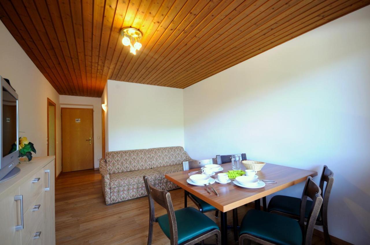 Appartments Kameriot Braies  Exterior photo